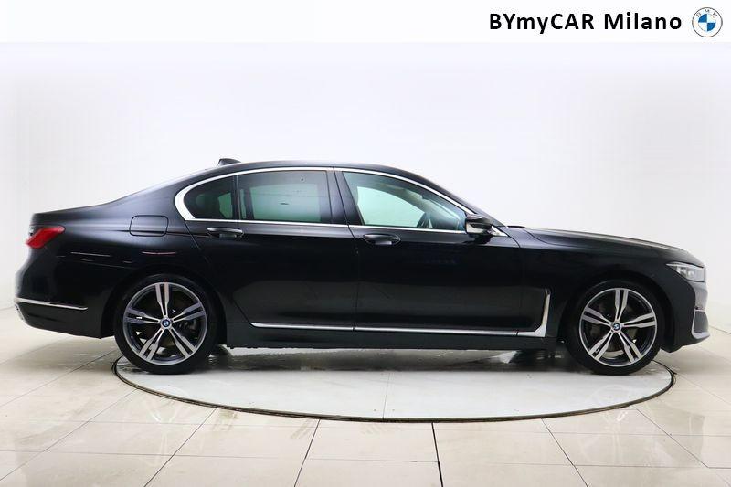 BMW Serie 7 745e auto