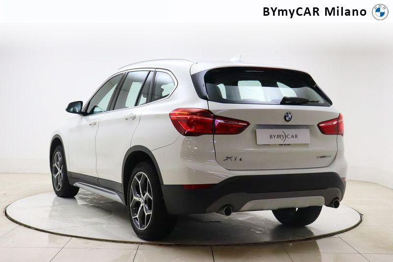 BMW X1 xdrive18d xLine auto my18