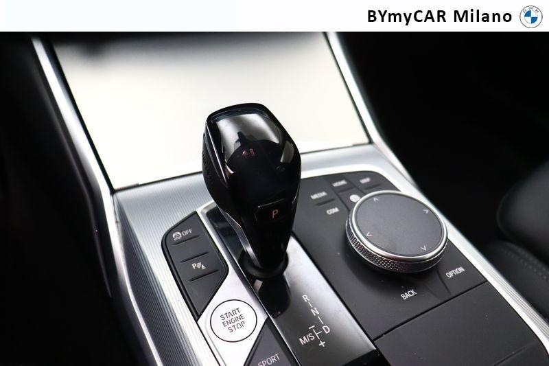 BMW Serie 3 318d mhev 48V Sport auto