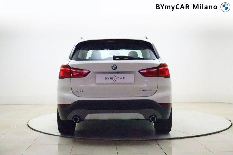 BMW X1 sdrive18d xLine auto my18