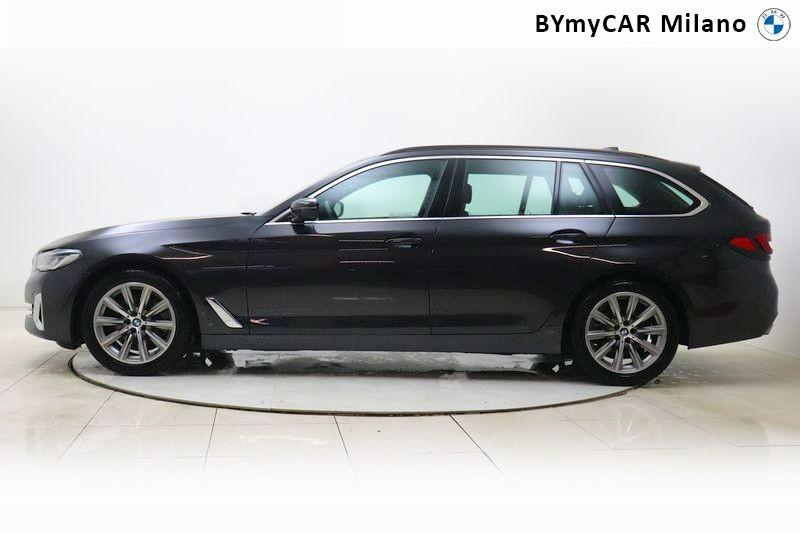 BMW Serie 5 520d Touring mhev 48V xdrive Luxury auto