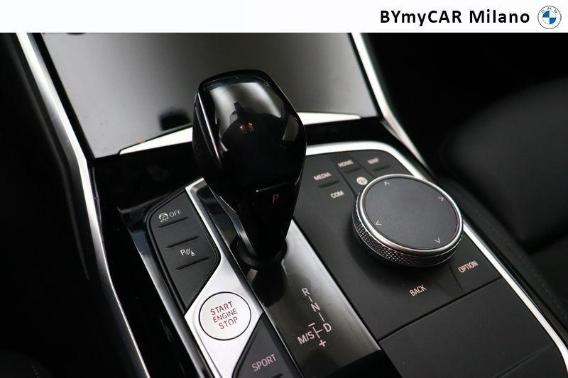 BMW Serie 3 318d mhev 48V Sport auto