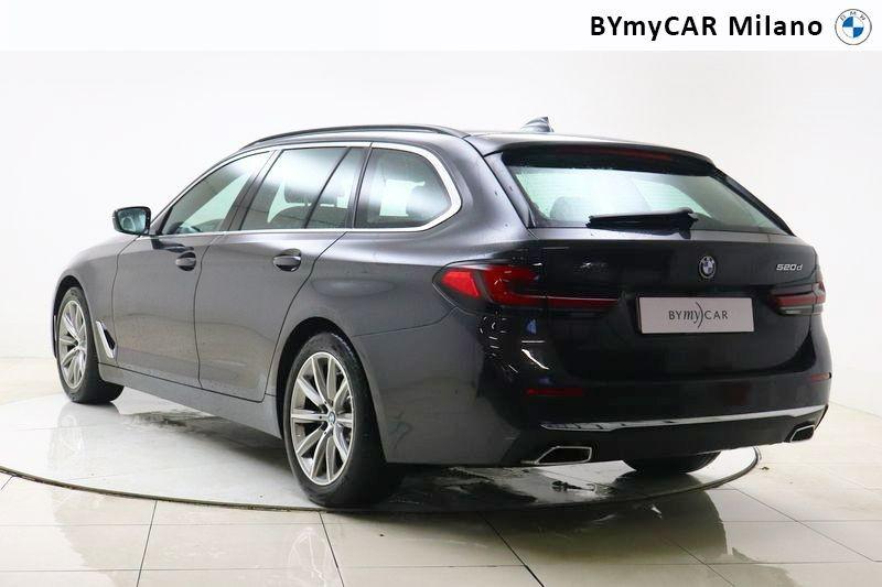 BMW Serie 5 520d Touring mhev 48V xdrive Luxury auto