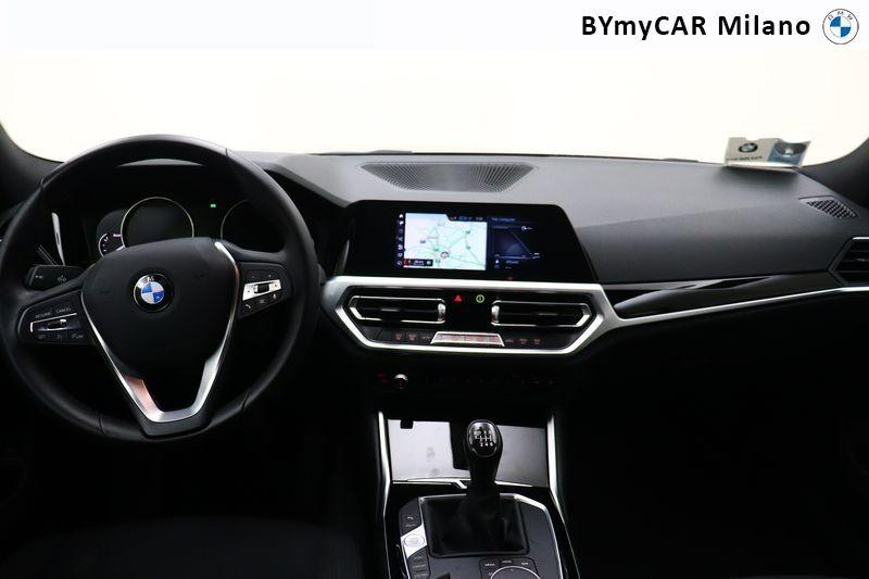 BMW 3 318d Touring Business Advantage
