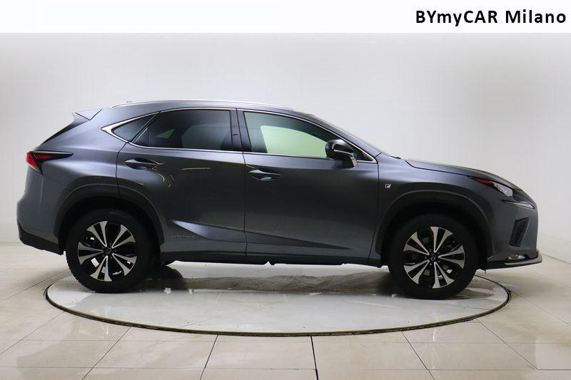 Lexus NX 300 h 2.5 F Sport 4wd cvt